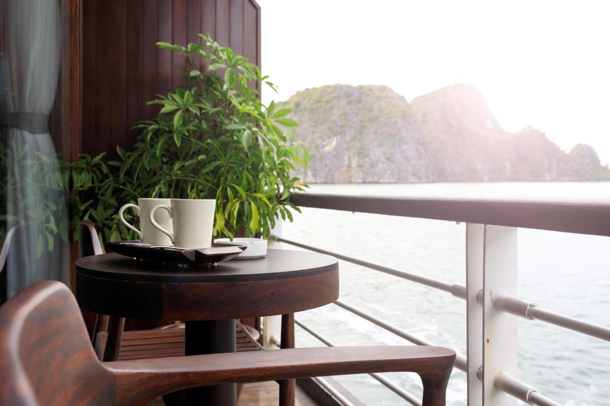 Amanda Luxury Cruise Hotell Ha Long Eksteriør bilde