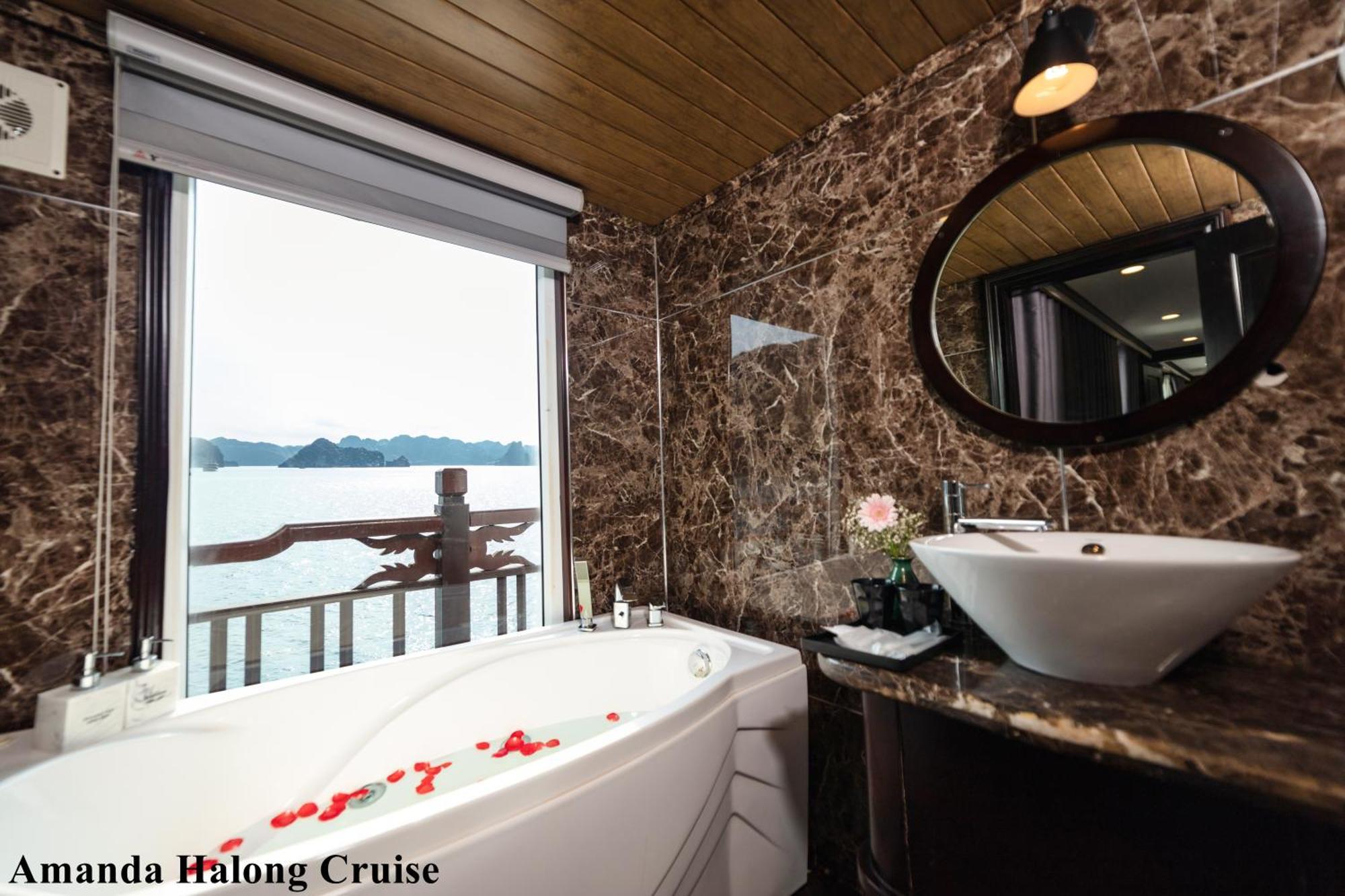 Amanda Luxury Cruise Hotell Ha Long Eksteriør bilde
