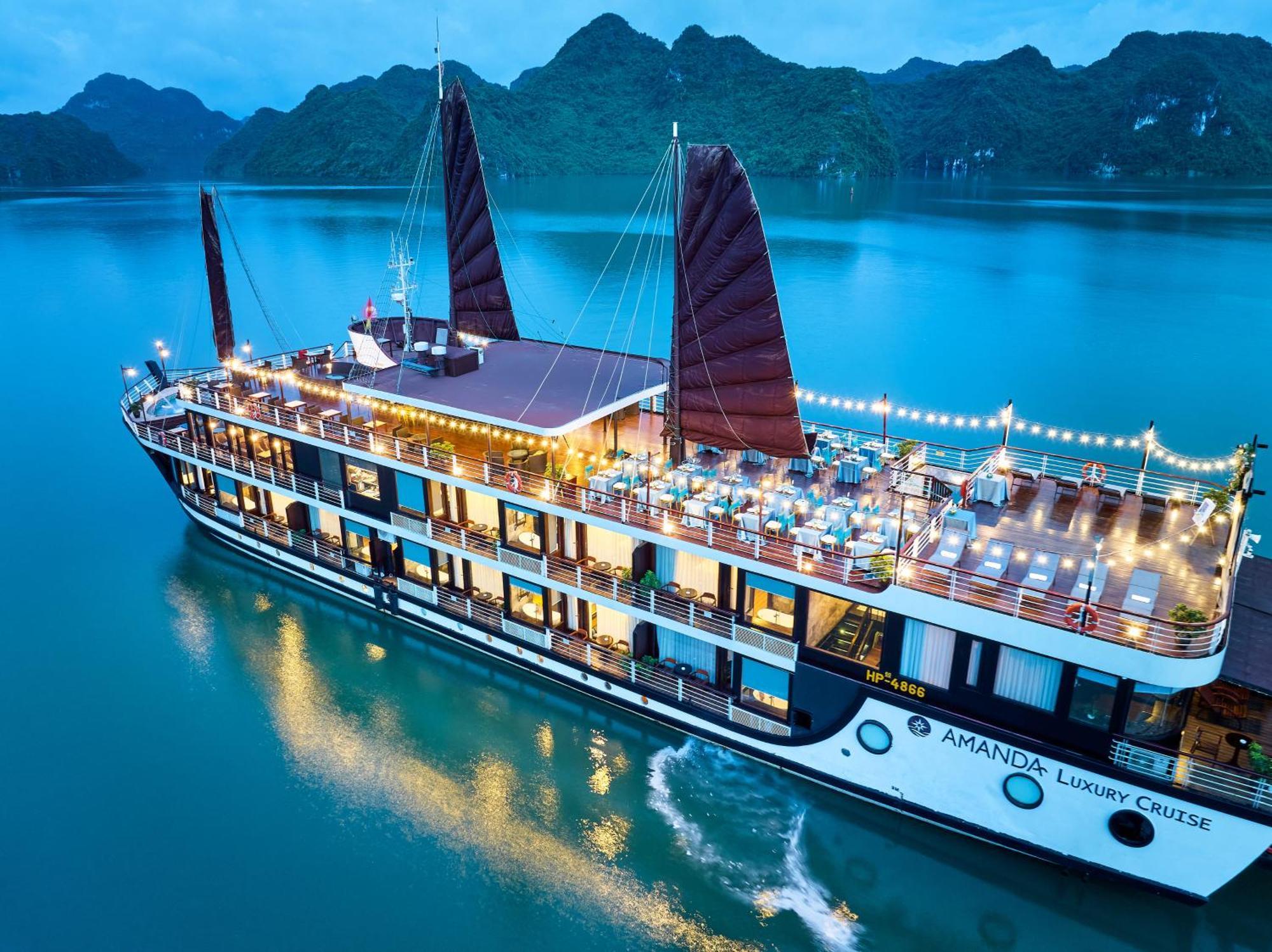 Amanda Luxury Cruise Hotell Ha Long Eksteriør bilde